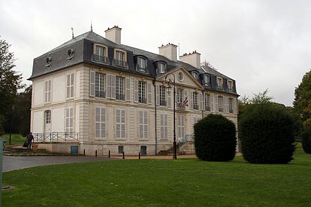 Flins sur Seine Château02