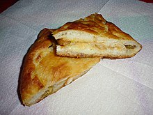 Focaccia farcita con cipolle