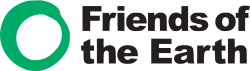 Målad grön cirkel bredvid texten "Friends of the Earth"
