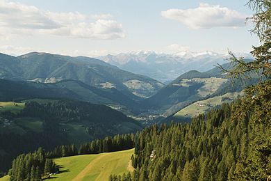 View northwards to San Martin de Tor Gadertal.jpg