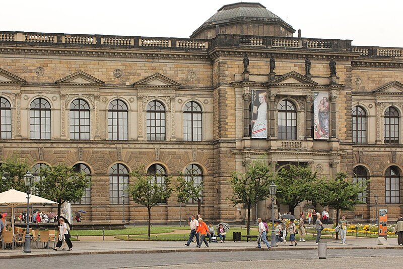 File:Gemaldegalerie Alte Meister Dresden 2010 1.jpg