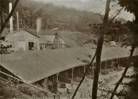 Königszug mine around 1900.png