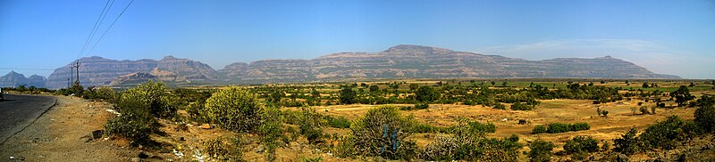 A panoramic view from the basement Harishchandragad Pano4.jpg