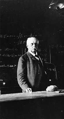 Last photograph of von Helmholtz, taken three days before his final illness Hermann von Helmholtz-2.jpg