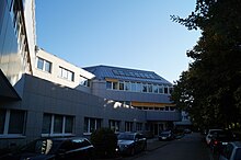 Hochschule für angewandtes Manajemen Kampus München.jpg