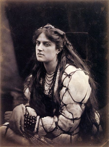 File:Hypatia, by Julia Margaret Cameron.jpg