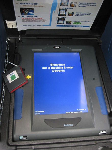 一些法国城市会使用投票机（英语：voting machine）。