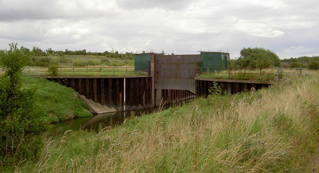 The river regulator at Bolton upon Dearne may be removed as part of a flood risk management strategy.