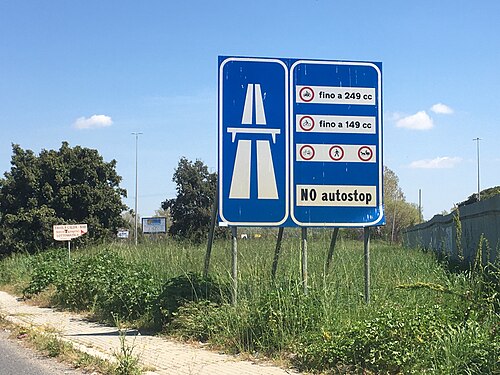 Italian traffic signs - Inizio strada extraurbana principale