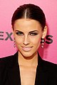 Jessica Lowndes interpreta Adrianna Tate-Duncan