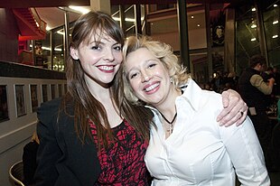 Kate Ford och Katy Cavanagh.jpg