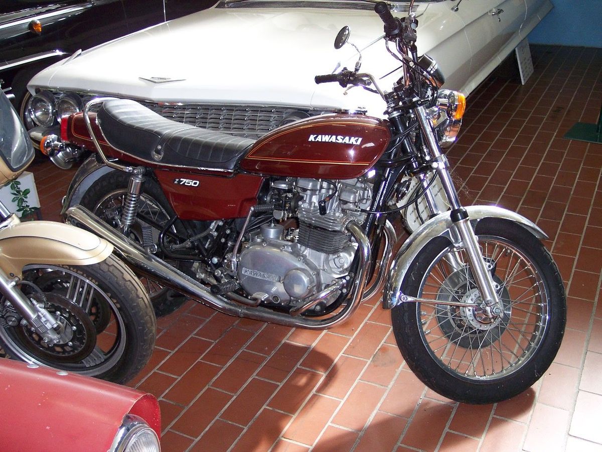 Kawasaki Z750, Bike