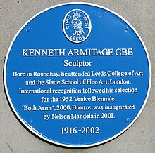 Kenneth Armitage plaque, Leeds 2018.jpg