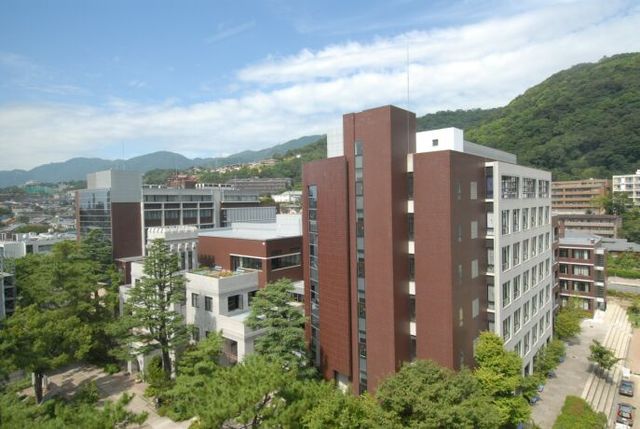 甲南大學