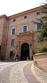 Ingresso del castello di Loreto