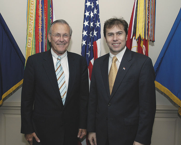 File:Luis Castiglioni with Donald Rumsfeld 050601-D-2987S-010.jpg