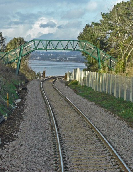 File:Lympstone to Topsham on "Avocet Line" - geograph.org.uk - 1119277.jpg