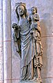 Münstermaifeld, Stiftskirche, Mutter Gottes mit Kind und Rose, um 1320.jpg