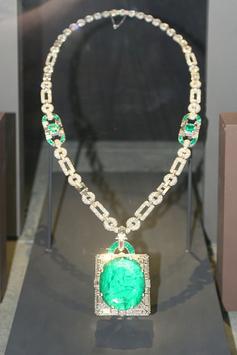 mackay emerald and diamond necklace value