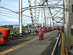 Magsaysay Bridge - panoramio (1).jpg