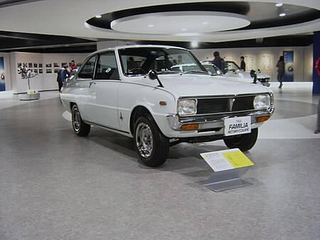 Mazda-FAMILIA-rotary-coupe01.jpg