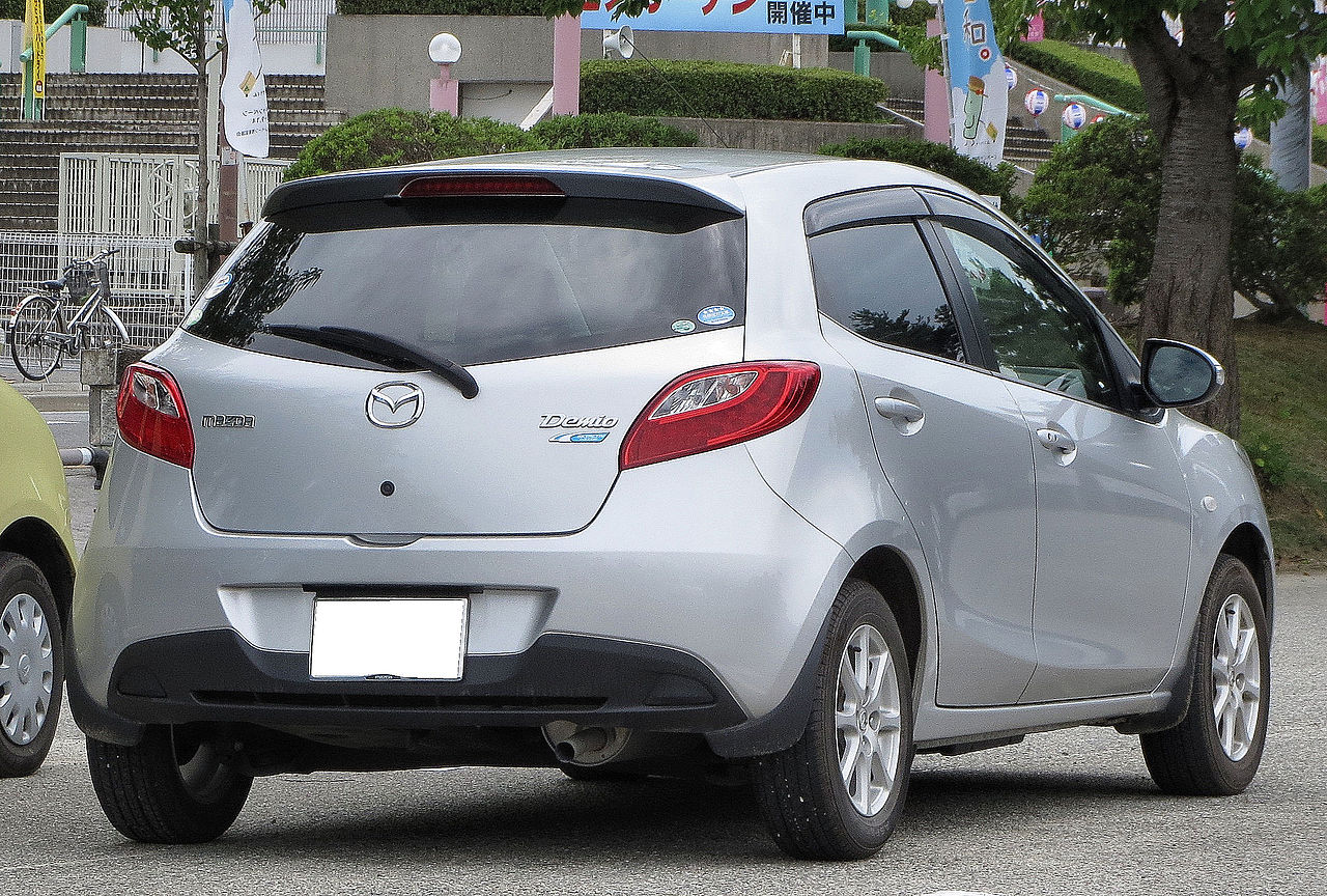 ファイル Mazda Demio 13 Skyactiv Dejfs Rear Jpg Wikipedia