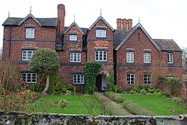 Moseley Old Hall (1600)