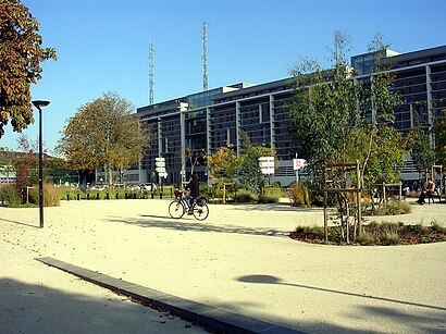 Comment aller à Place Waldeck Rousseau en transport en commun - A propos de cet endroit