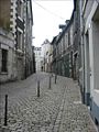 Remparts et vieux murs de la rue des Ouches