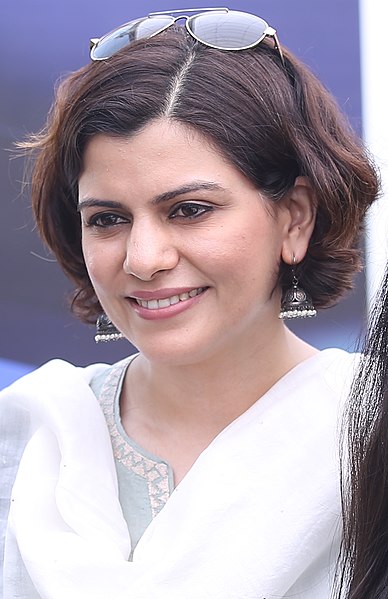 File:Nidhi Razdan 2016.jpg