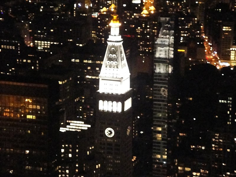 File:Night view from Empire State Building observatory in Manhattan, New York City, United States (9891305445).jpg