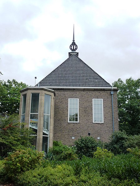 File:Nijmegen Doopsgezinde kerk Waldeck Pyrmontsingel 67-69 (01).JPG