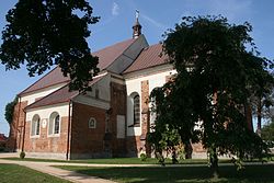 Gothic gereja Holy Trinity di Nowe Miasto