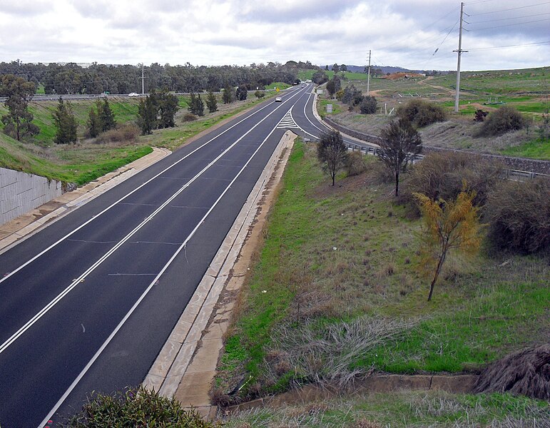 File:Olympic Highway looking south bound on the Boorooma Street overpass.jpg