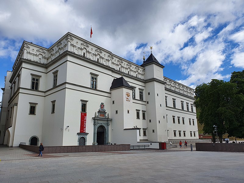 File:Palace of the Grand Dukes of Lithuania 2019 2.jpg