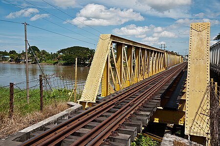 Fail:Papar_Sabah_Railway-Bridge-01.jpg