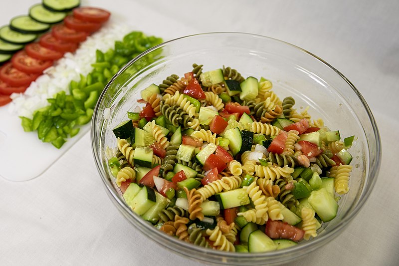 File:Picnic Pasta Salad.jpg
