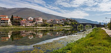 Puente Arslanagić, Trebinje, Bosnia y Herzegovina, 2014-04-14, DD 24