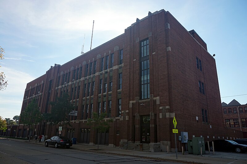 File:Racine October 2023 132 (City Hall Annex).jpg