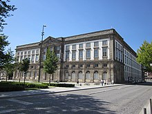 The southern facade of the university's rectory Reitoria da Universidade do Porto (Portugal) 001.jpg