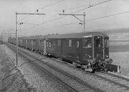 SBB-Pendelzug mit Steuerwagen CFt 961 (BDt 50 85 82-33 900) aus dem Jahr 1948