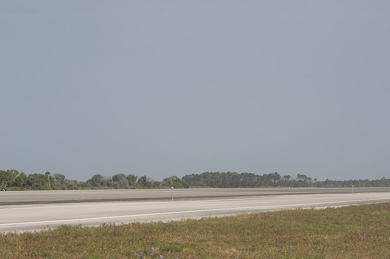 File:STS-131 - EOM - DPLA - 7da314a03ac29fbb04e8e69c0ee78e41.jpg