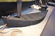 A wooden livewell (container for live bait), towed by fishing boat. Exposition in Fisheries Museum in Hel (branch of National Maritime Museum in Gdansk) Sadz na ryby A 232.jpg