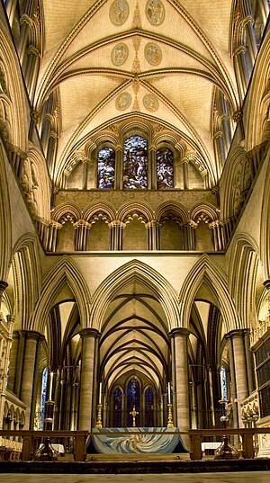 Salisbury Cathedral: Architectural style, History