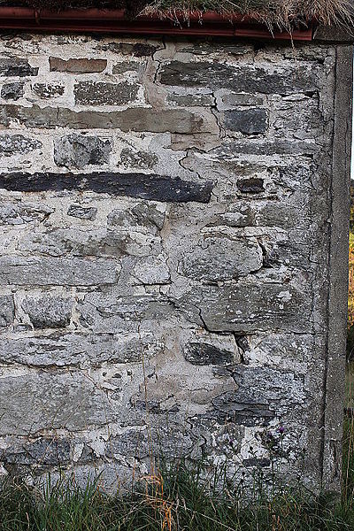 File:Santes Cywair St Gwawr medd Cadw; St Cywair, Llangywer, Y Bala Gwynedd Wales 12.JPG