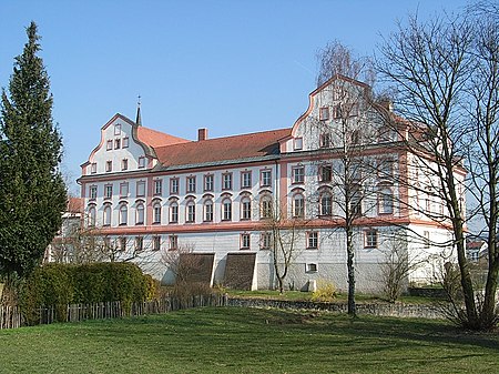Schloss Neuhaus am Inn