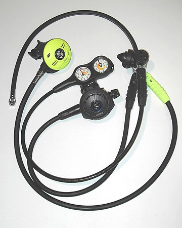 Diving regulator