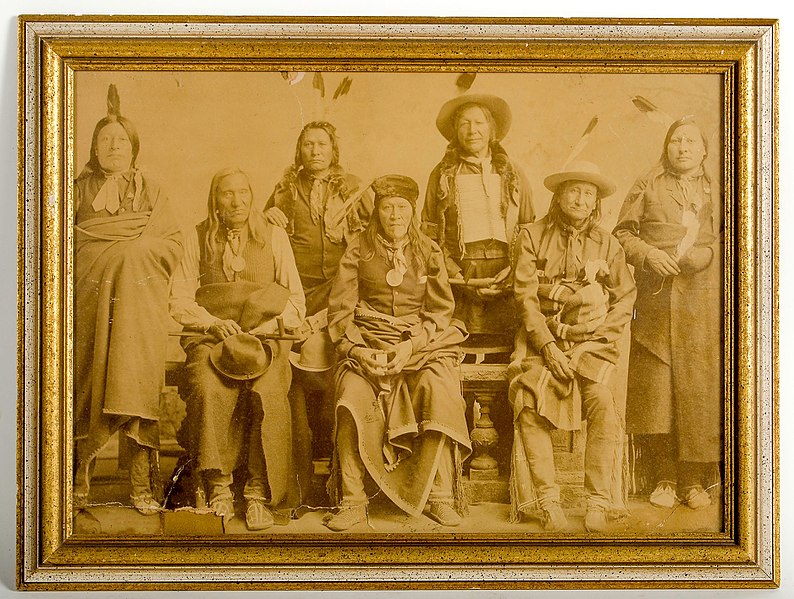 File:Sioux Tready Delegation c1890 by CM Bell.jpg