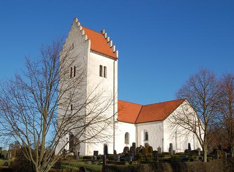 File:SkurupKyrka.jpg