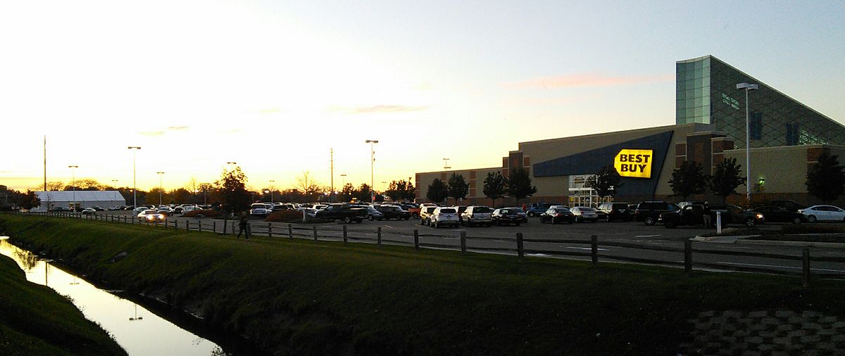 https://upload.wikimedia.org/wikipedia/commons/thumb/a/aa/Southland_Center_at_Sunset.jpg/1200px-Southland_Center_at_Sunset.jpg